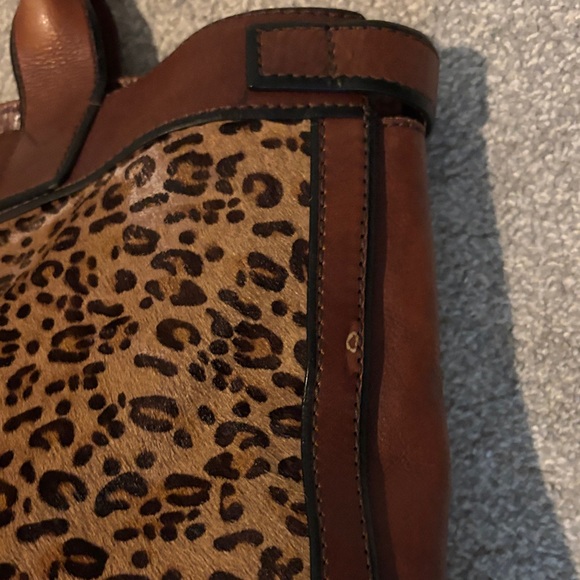 Fossil Brown Leopard Print Weekender Women's Bag - Picture 5 of 7